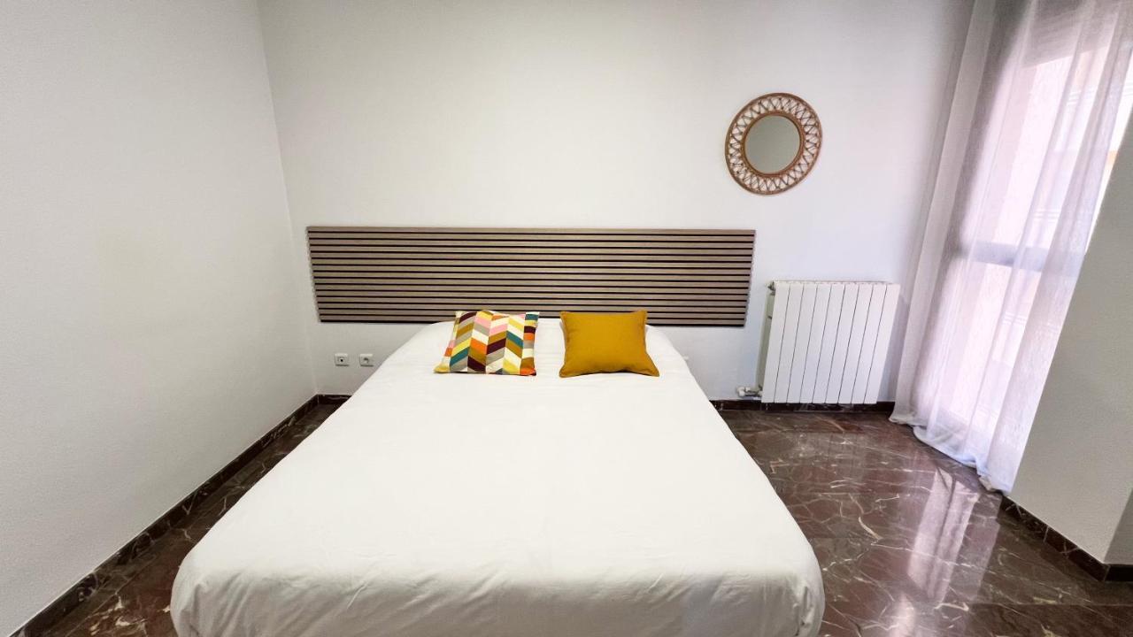 Apartamentos Zaragoza 3000 Экстерьер фото