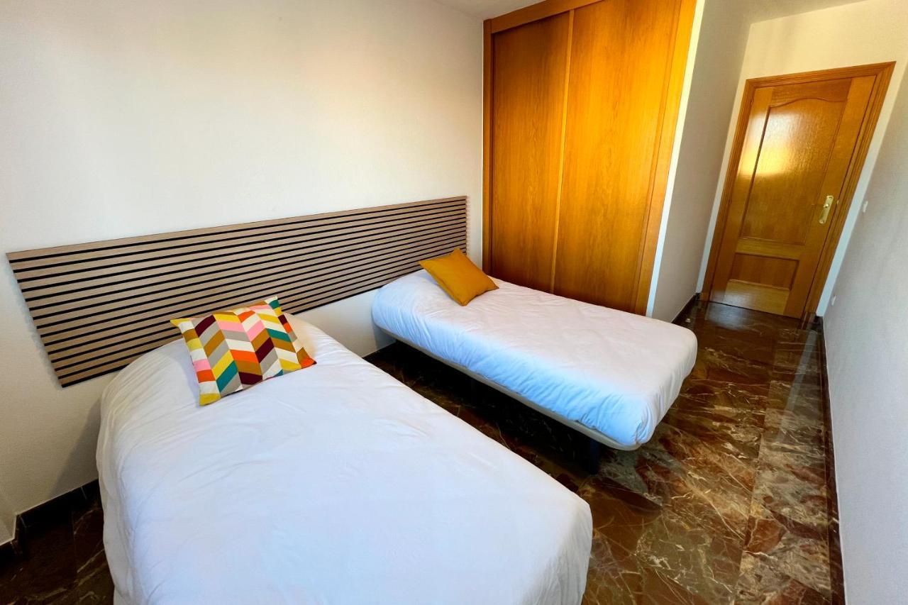 Apartamentos Zaragoza 3000 Экстерьер фото